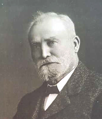 Photo of photos/Farquhar MacDonald c1836-1909 portrait_crop